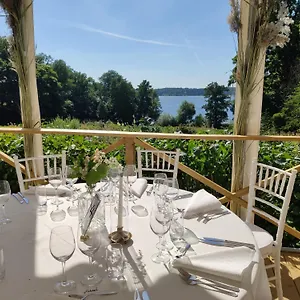 Riddersviks Herrgard 3* Stockholm