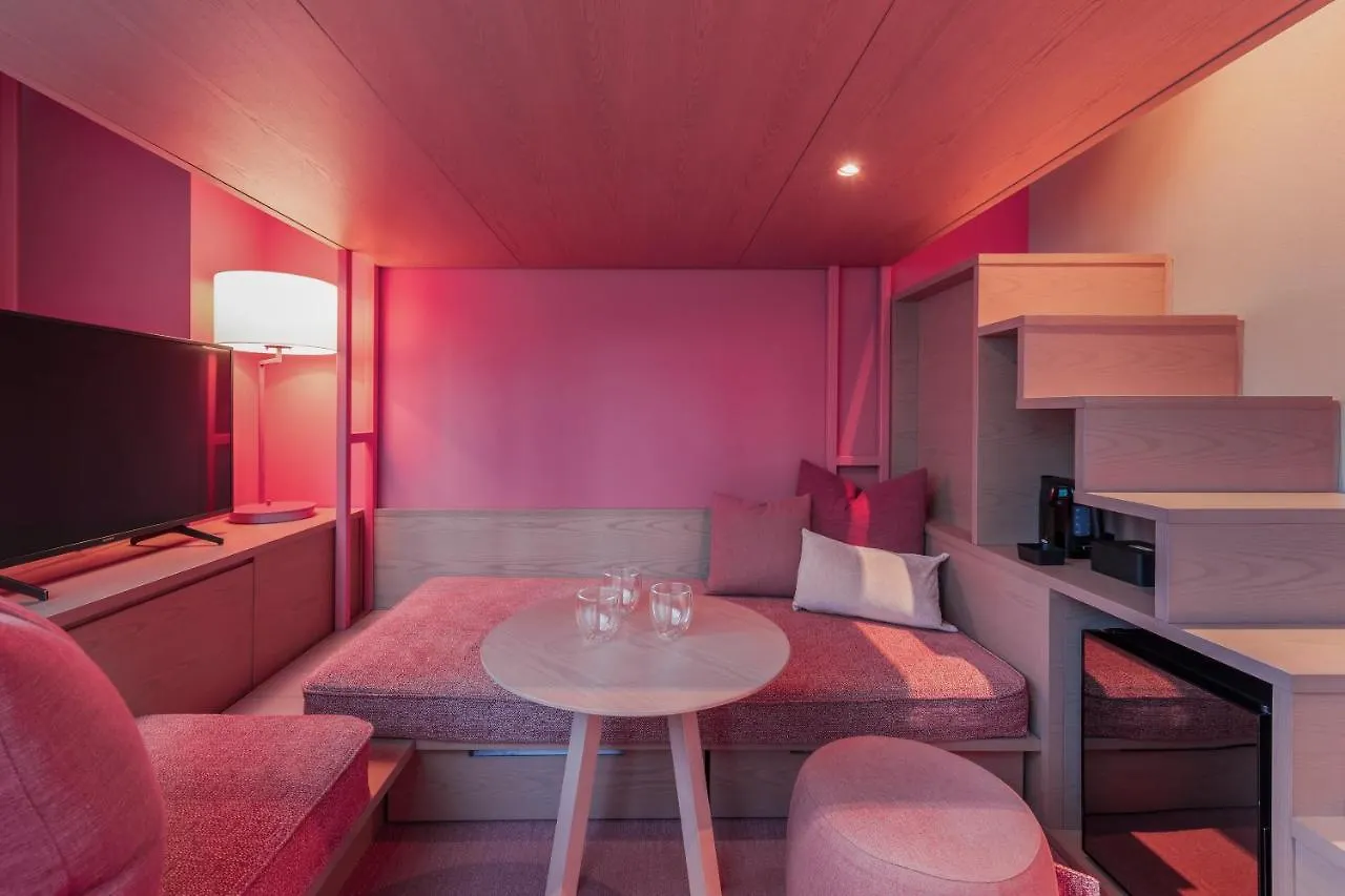 Toggle Hotel Suidobashi Tokyo 4*,