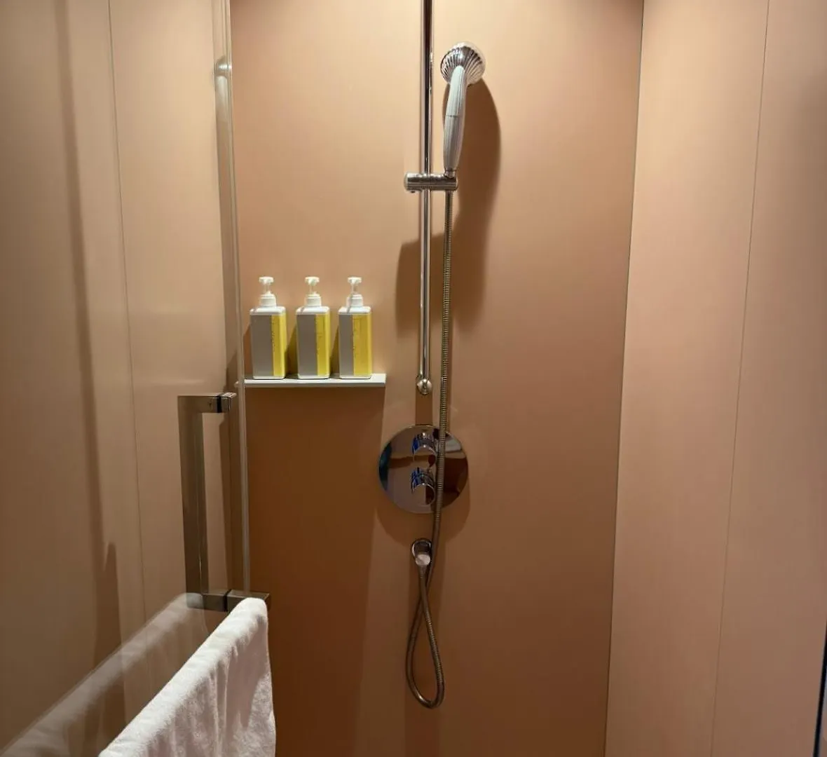 Toggle Hotel Suidobashi Tokyo